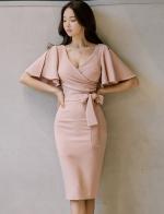 พรีออเดอร์ เดรสคอวี แต่งซิปหลัง เดรสแฟชั่นสวยๆ สไตลเกาหลี ทรงเข้ารูป เดรสราตรีใส่ออกงานได้ สี ชมพูนู้ด  พรีออเดอร์ เดรสคอวี แต่งซิปหลัง เดรสแฟชั่นสวยๆ สไตลเกาหลี ทรงเข้ารูป เดรสราตรีใส่ออกงานได้ สี ชมพูนู้ด