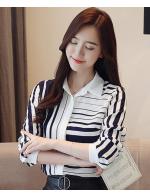 พรีออเดอร์ เสื้อเชิ้ต คอปก แขนยาว ลายสลับขาวน้ำเงิน ใส่ทำงานได้ สไตลเรียบหรู สีกรมขาว พรีออเดอร์ เสื้อเชิ้ต คอปก แขนยาว ลายสลับขาวน้ำเงิน ใส่ทำงานได้ สไตลเรียบหรู สีกรมขาว