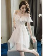 พรีออเดอร์ เดรสสั้น เดรสราตรี ออกงานใส่ไปงานแต่งได้ ผ้ามุ้ง สายเดี่ยว เปิดไหล่ สุดเก๋ สี ครีม และฟ้า พรีออเดอร์ เดรสสั้น เดรสราตรี ออกงานใส่ไปงานแต่งได้ ผ้ามุ้ง สายเดี่ยว เปิดไหล่ สุดเก๋ สี ครีม และฟ้า